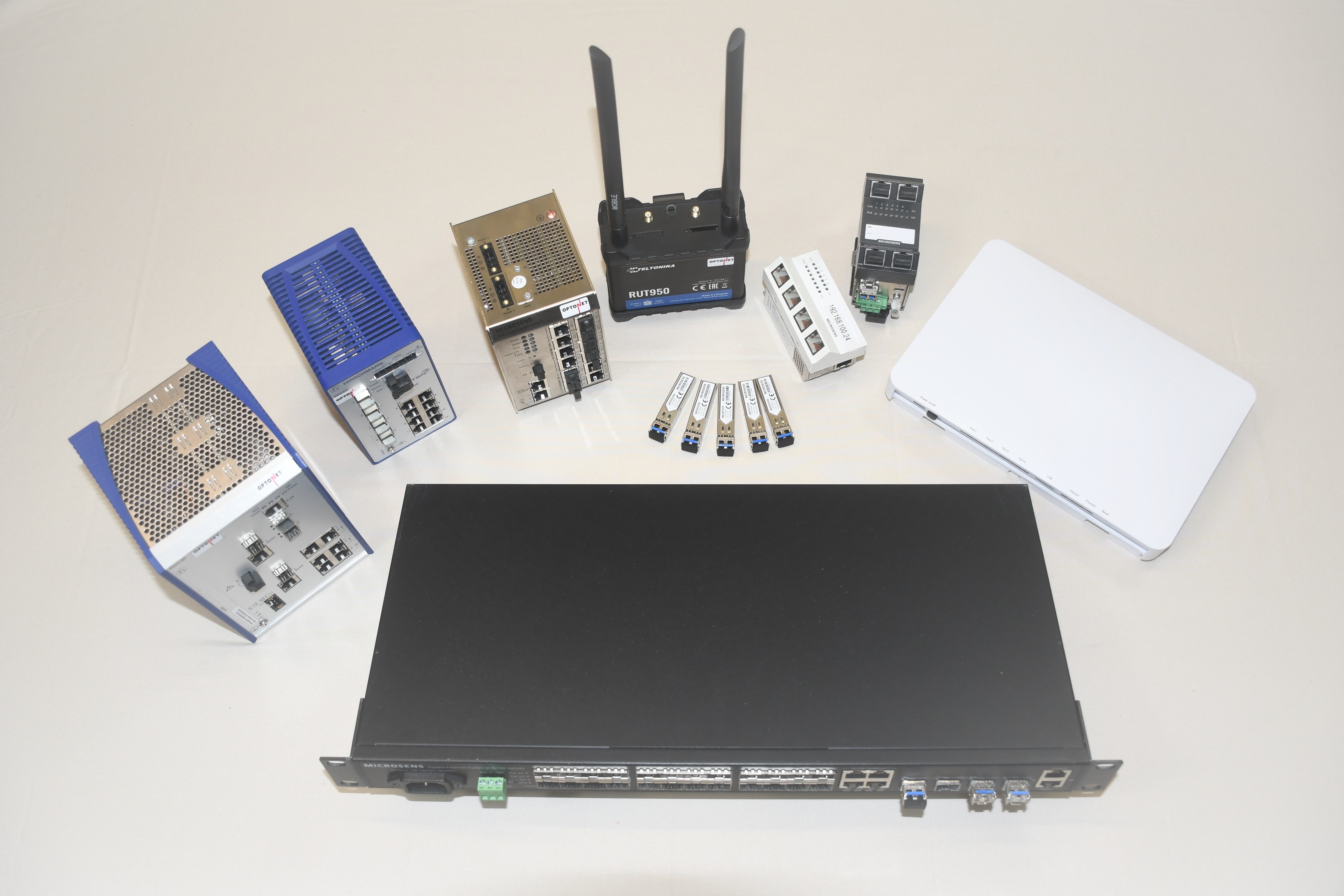 Switche, Router und Zubehör